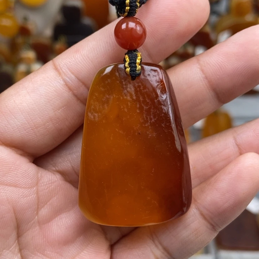 【闪购商品】琥珀颈饰未镶嵌
