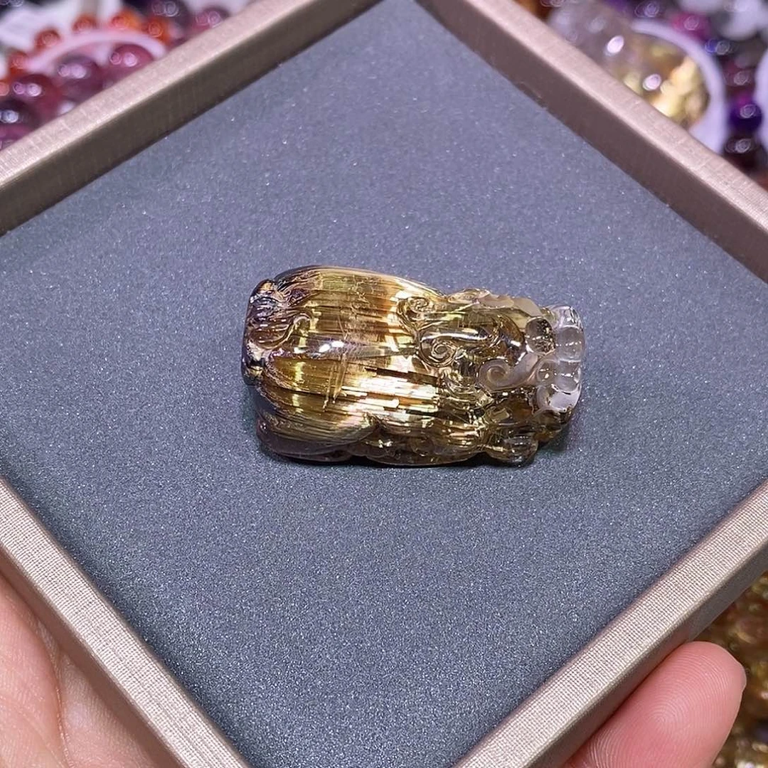 未镶嵌大型摆件（非配饰）水晶金钛晶貔貅