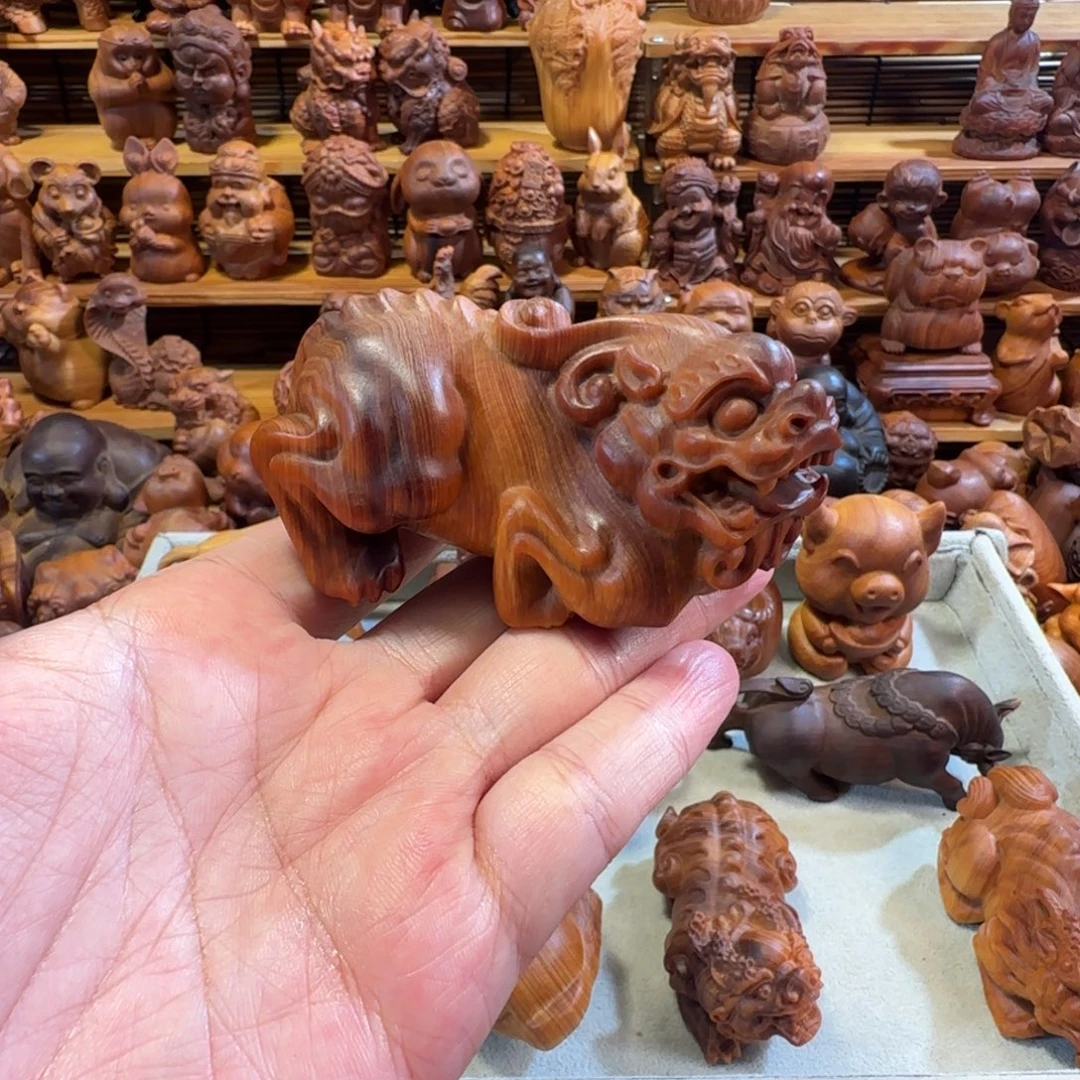 咫***涯香榧木崖柏陈化高油双色貔貅