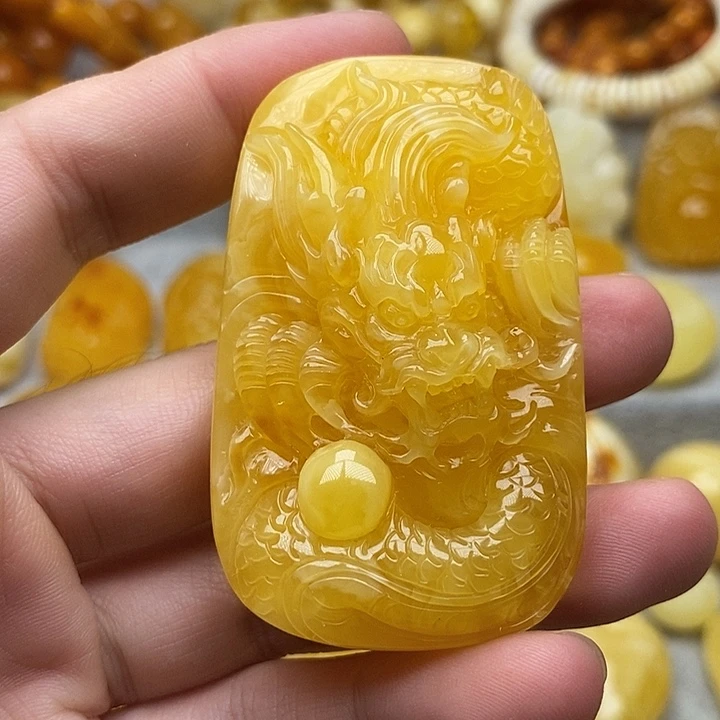 琥珀颈饰未镶嵌琥珀蜜蜡吊坠