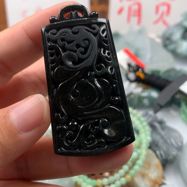 翡翠颈饰未镶嵌保真天然A货翡翠