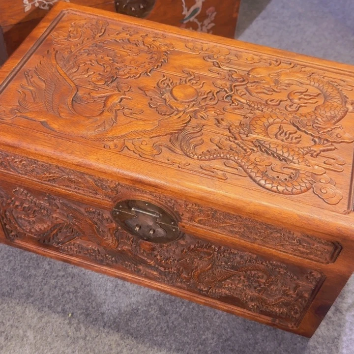 贡木箱得得得得得