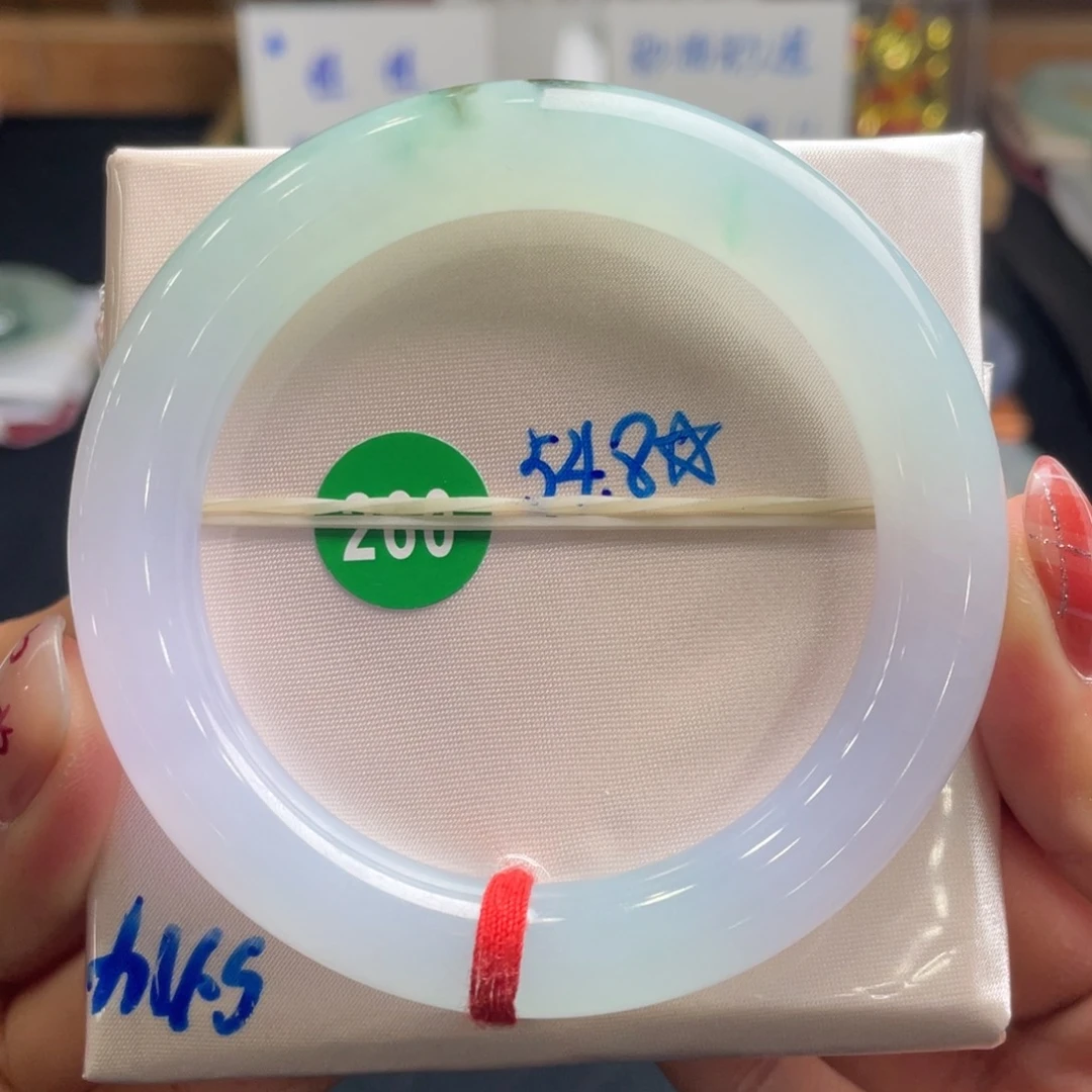 翡翠手镯未镶嵌55圆条