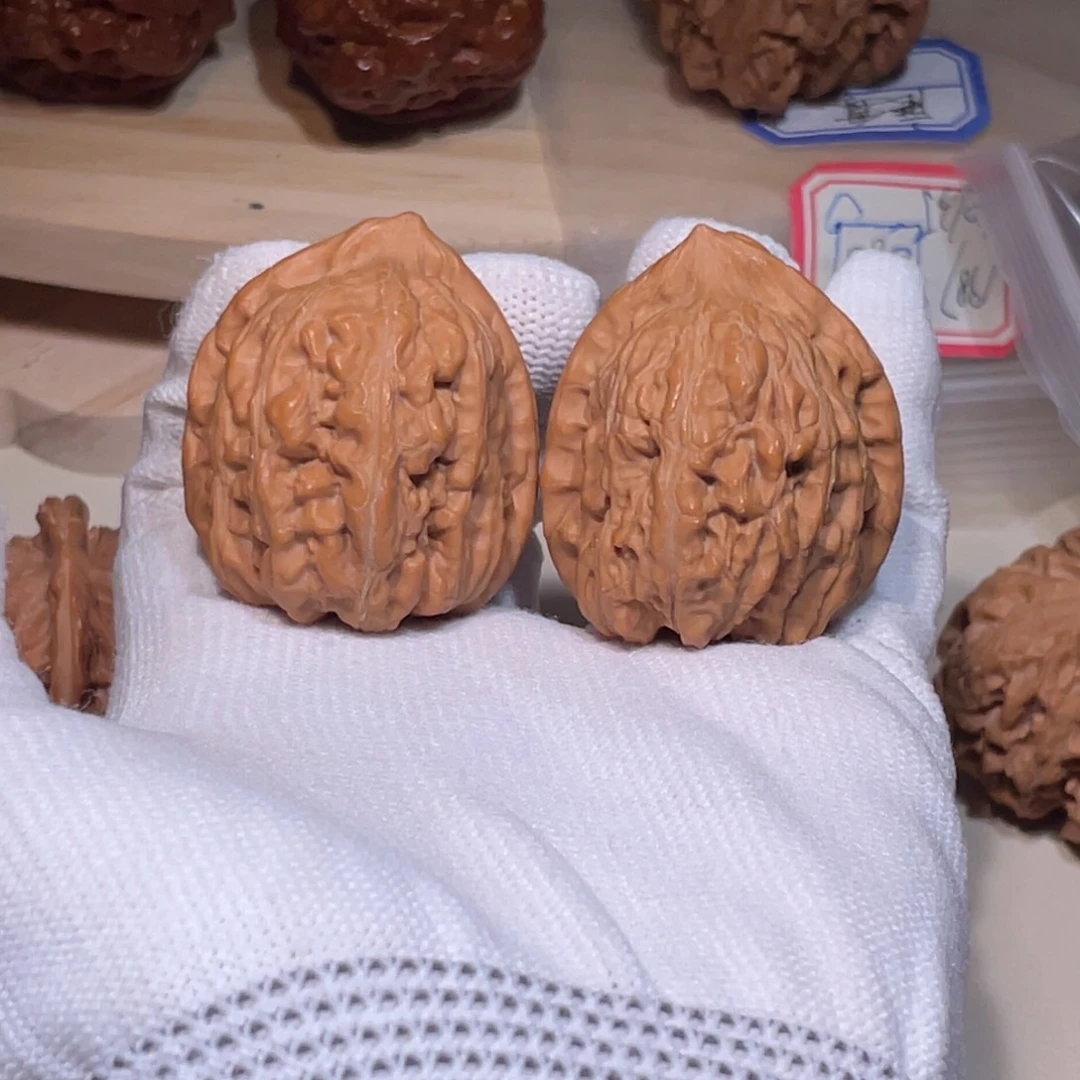 戏***子文玩核桃吊坠34 37 机芯 5307