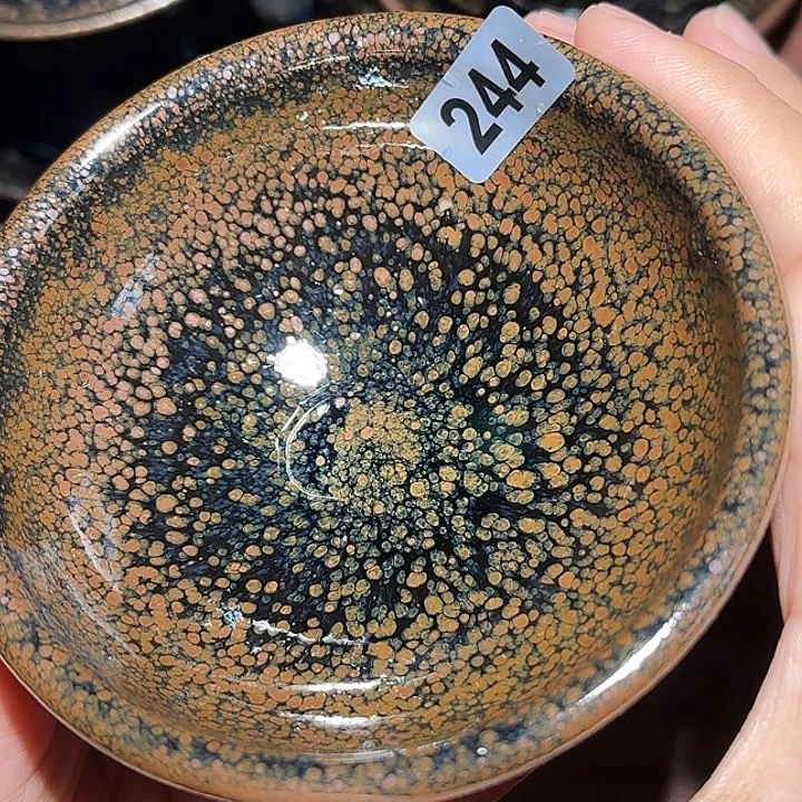 茶盏一起为梦想全力努力