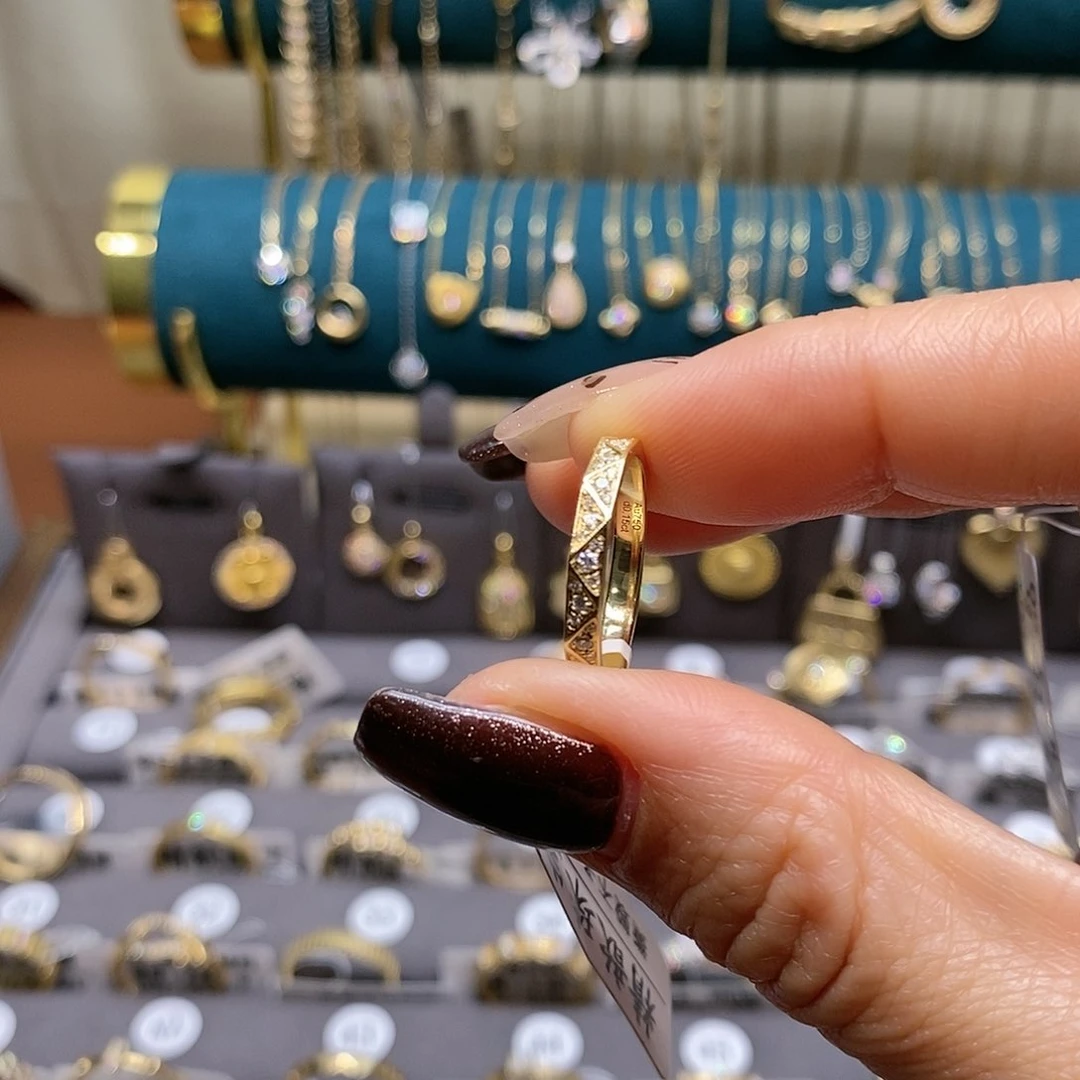 钻石戒指18K金镶嵌S****天天然钻石