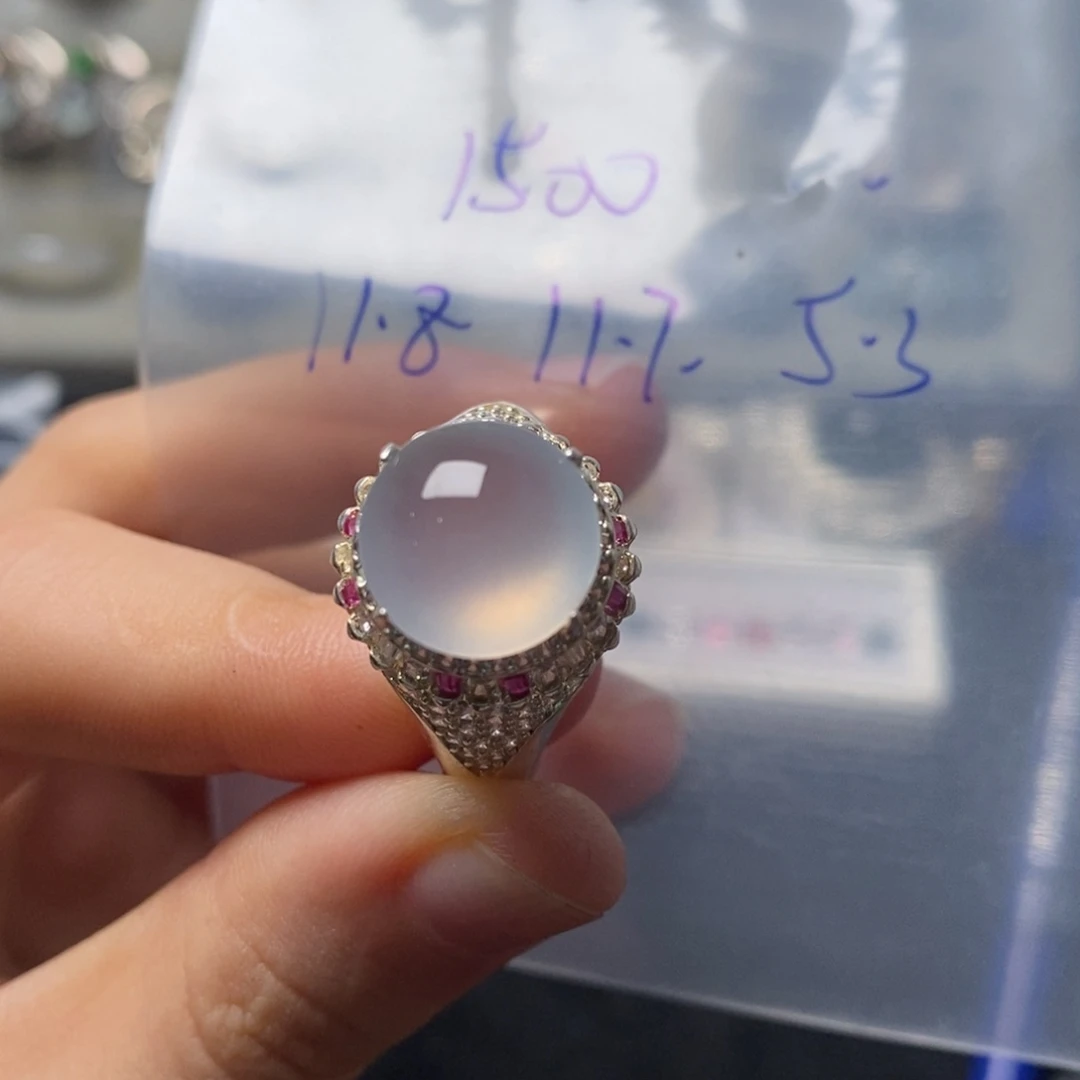 定制翡翠未镶嵌不退不换