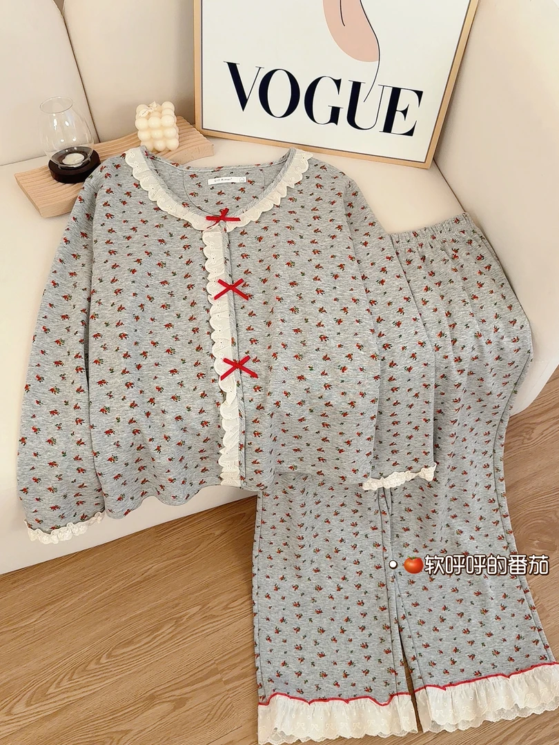 复古碎花印花蕾丝拼接甜美秋季睡衣