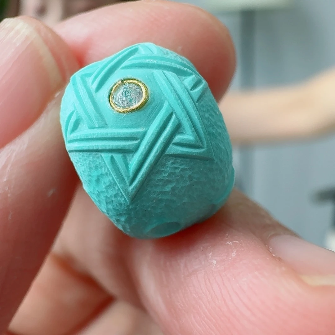 未镶嵌绿松石珠宝奇石