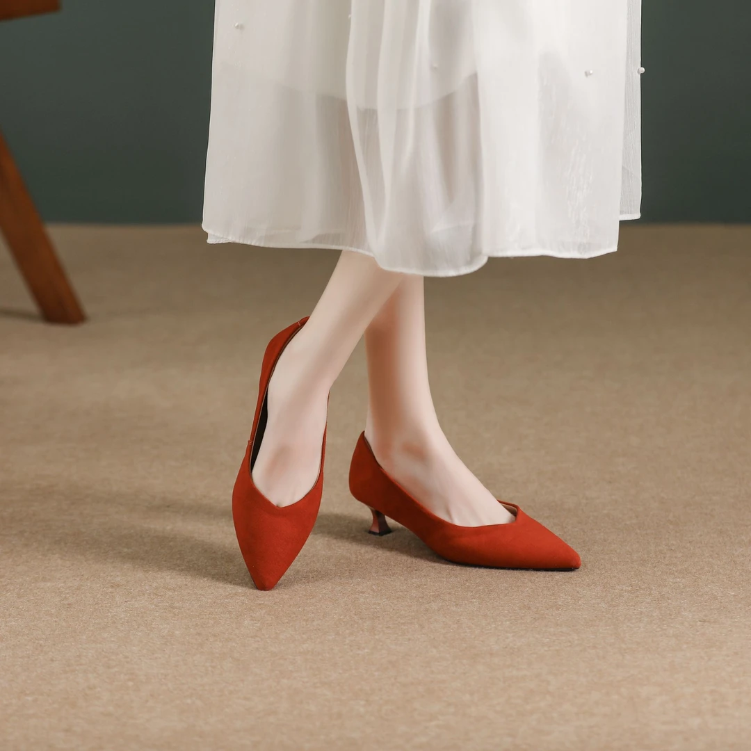 头层羊皮春季新款真皮气质时尚细跟细跟尖头浅口百搭法式低跟跟鞋