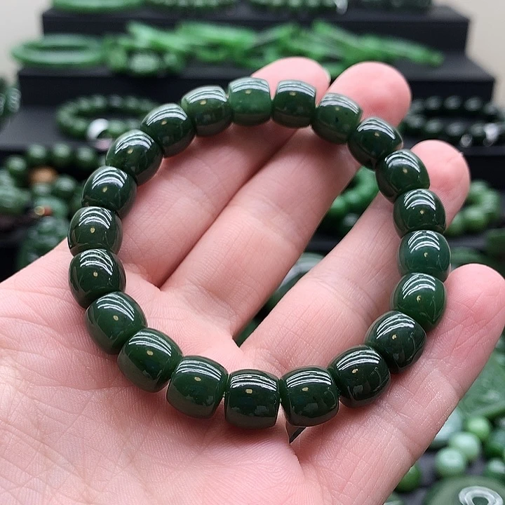 手链未镶嵌和田玉（碧玉）