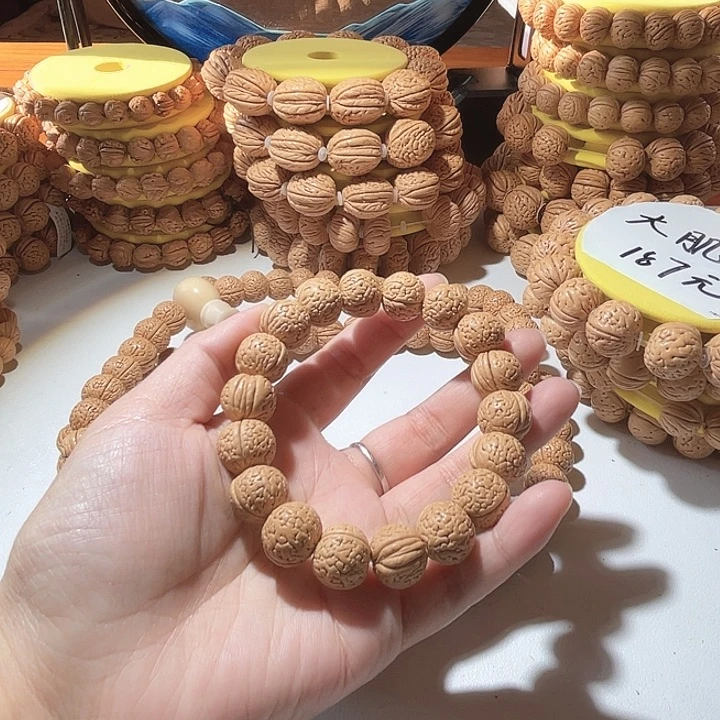 @***子桃核吊坠桃核手串玲珑塔3