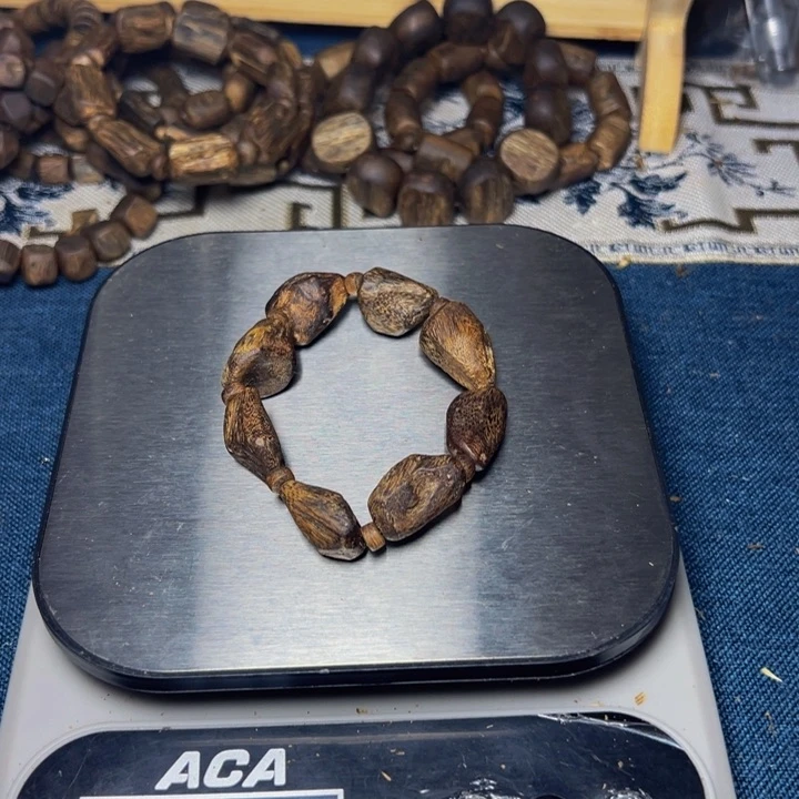 木卜*星树钉单圈手串15克