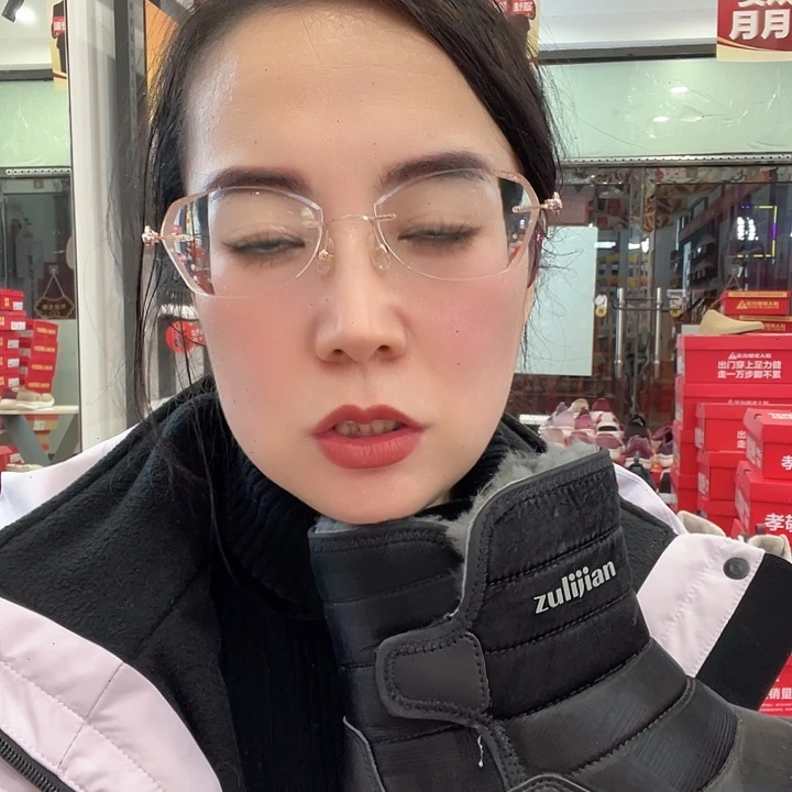 古***月鱼嘴鞋黑色羊毛靴37码