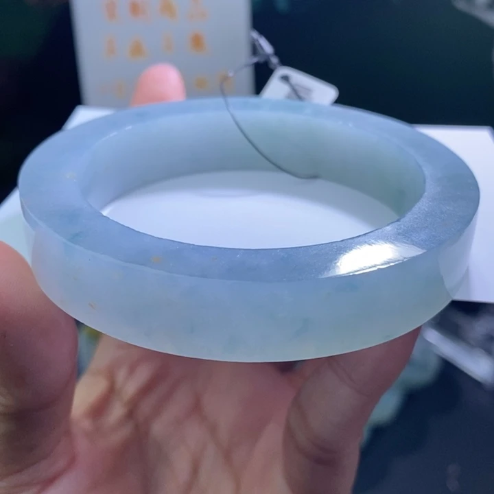 未镶嵌翡翠定制翡翠