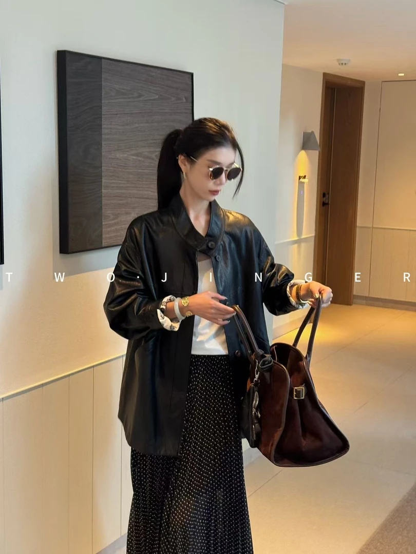 二静子 极简约静奢『黑骑士』酷感机能复古感皮夹克外套 QD1766