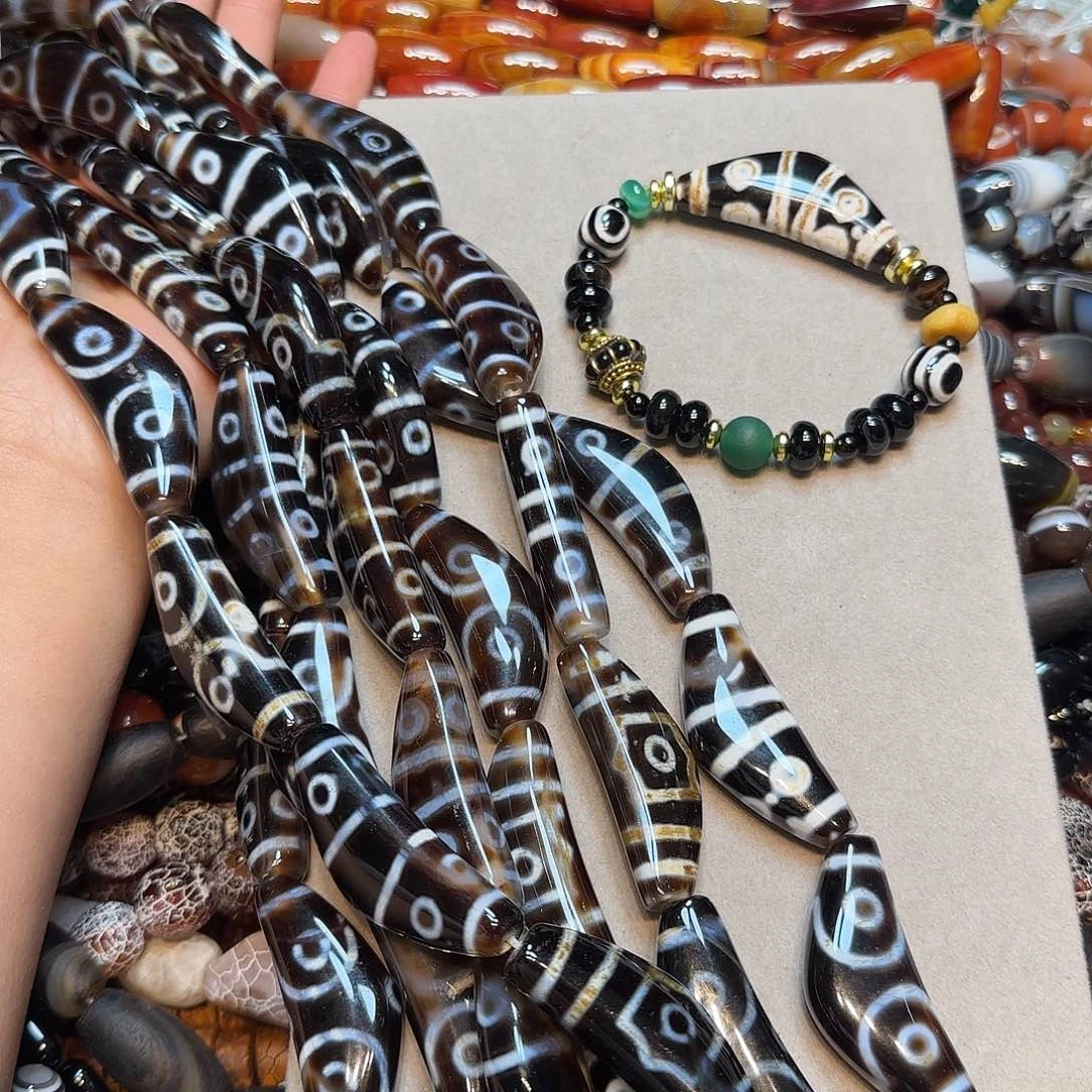 玛瑙/玉髓合金珠宝半成品玛瑙天珠牛角到手8颗