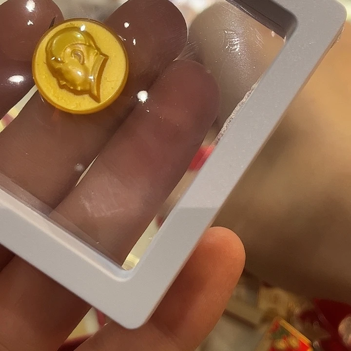 卡***哒像章一一回复大家都在