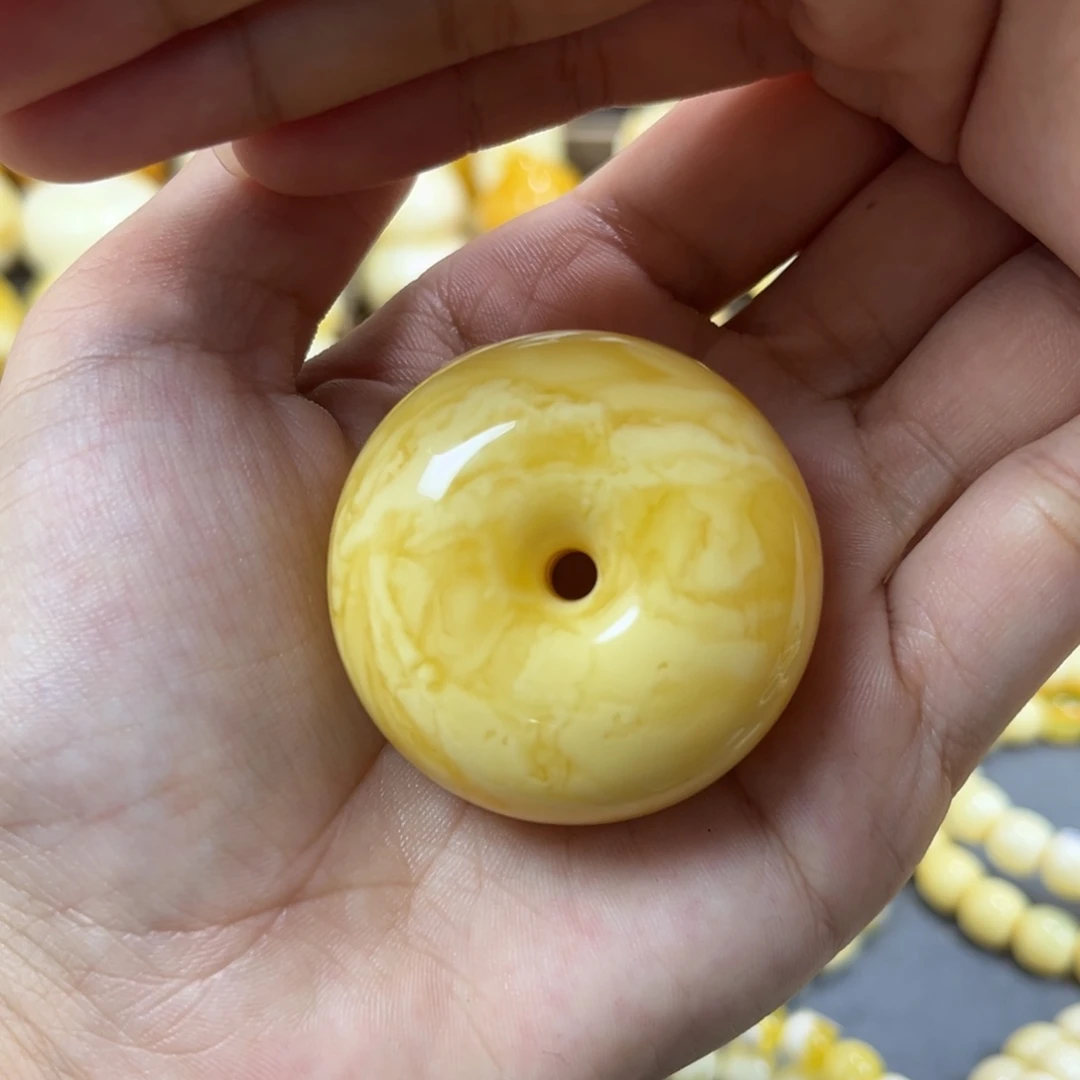 手串琥珀未镶嵌平安扣