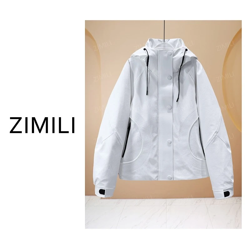 【亮哥女装】2025冬季新品白色90绒高蓬松轻户外连帽羽绒服86363-2