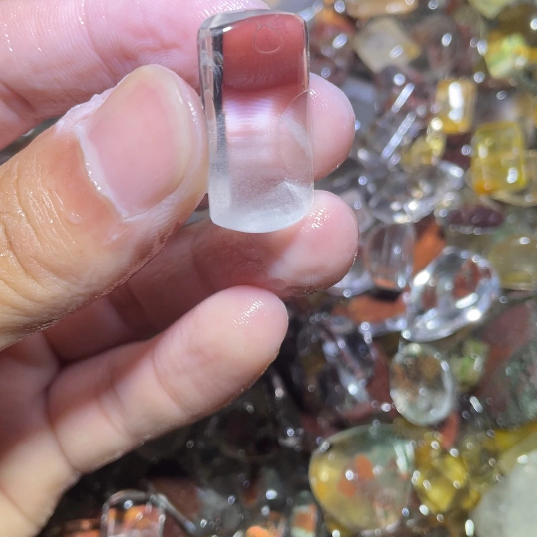 0***。只买单纯的吊坠，没带链子，属的性质。