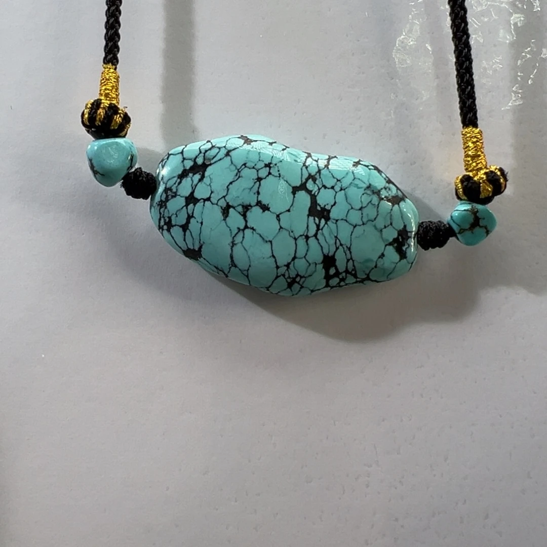 绿松石未镶嵌挂件