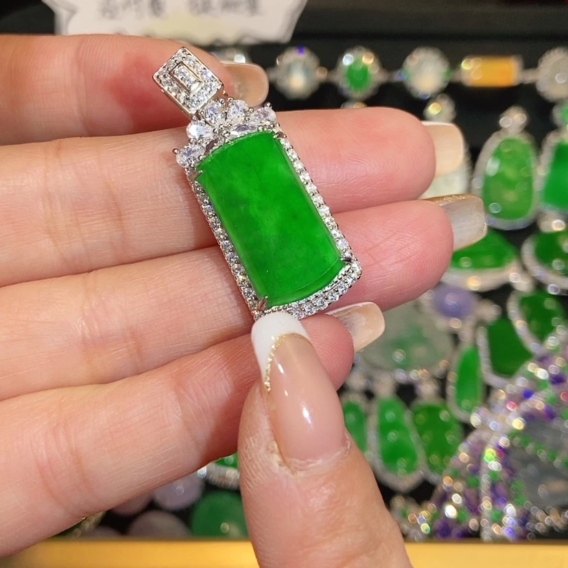 【闪购商品】翡翠未镶嵌颈饰天然翡翠