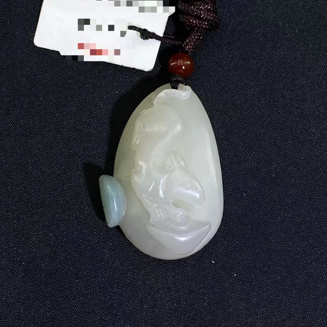 和田玉翠青玉鼠生肖鼠挂件（Y）