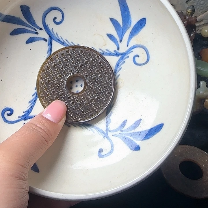 为*直播间里都能听见的