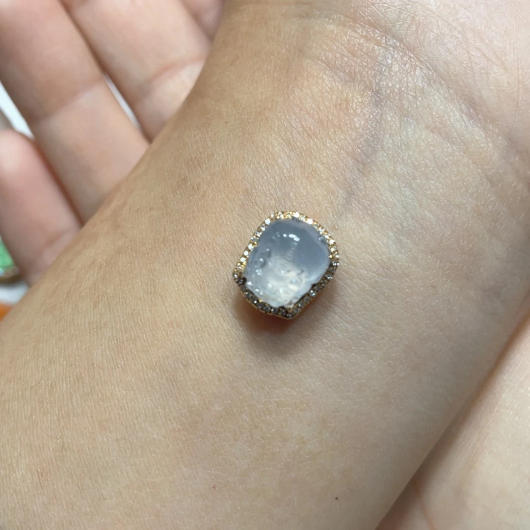 【闪购商品】翡翠吊坠(不含链)18K金镶嵌绥*