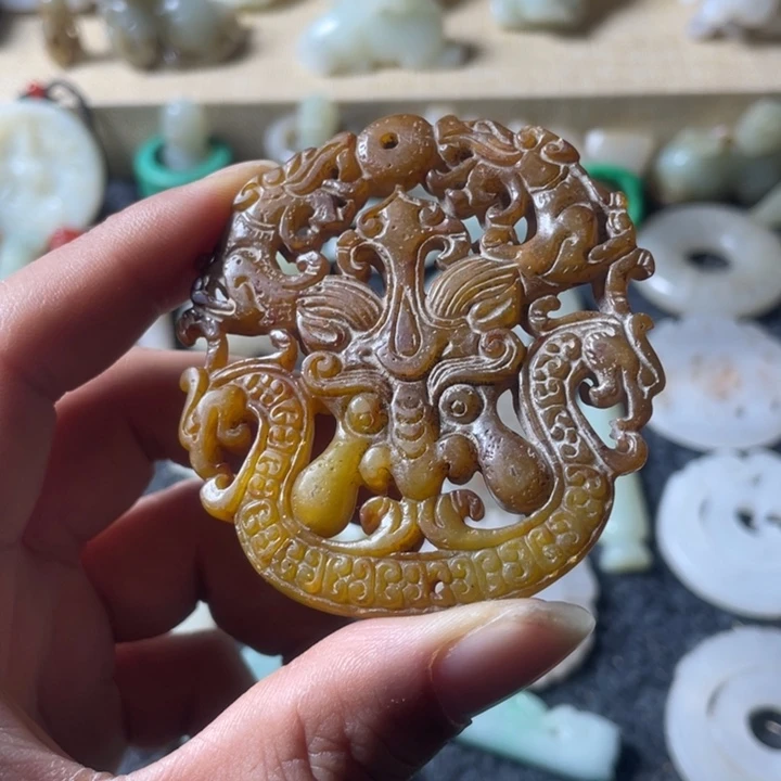 和田玉未镶嵌吊坠(不含链)