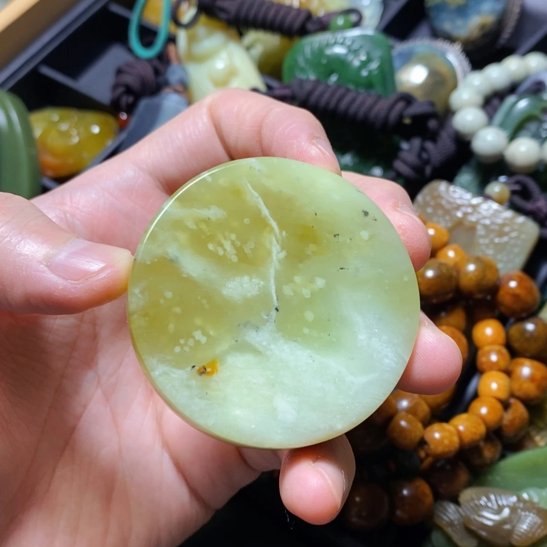 蛇纹石玉未镶嵌颈饰不退不换