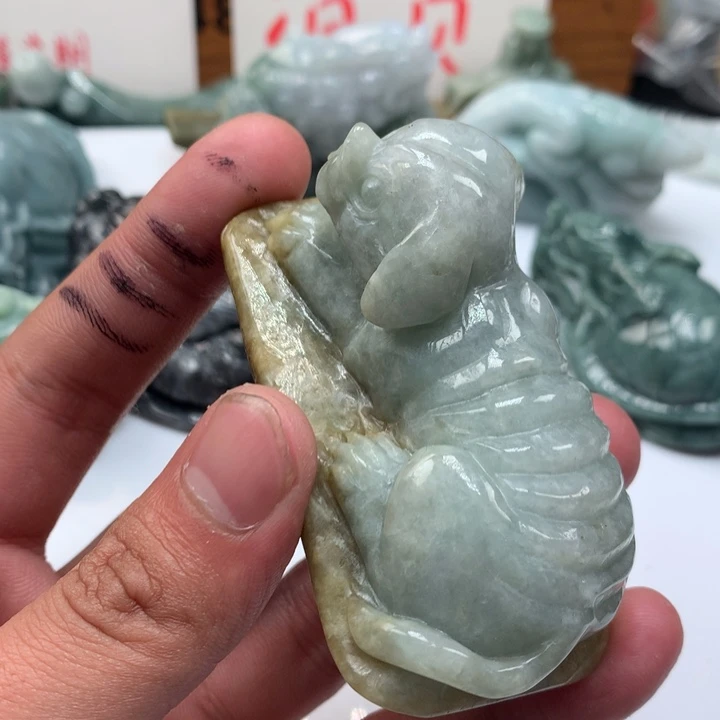 翡翠未镶嵌颈饰保真天然a货翡翠