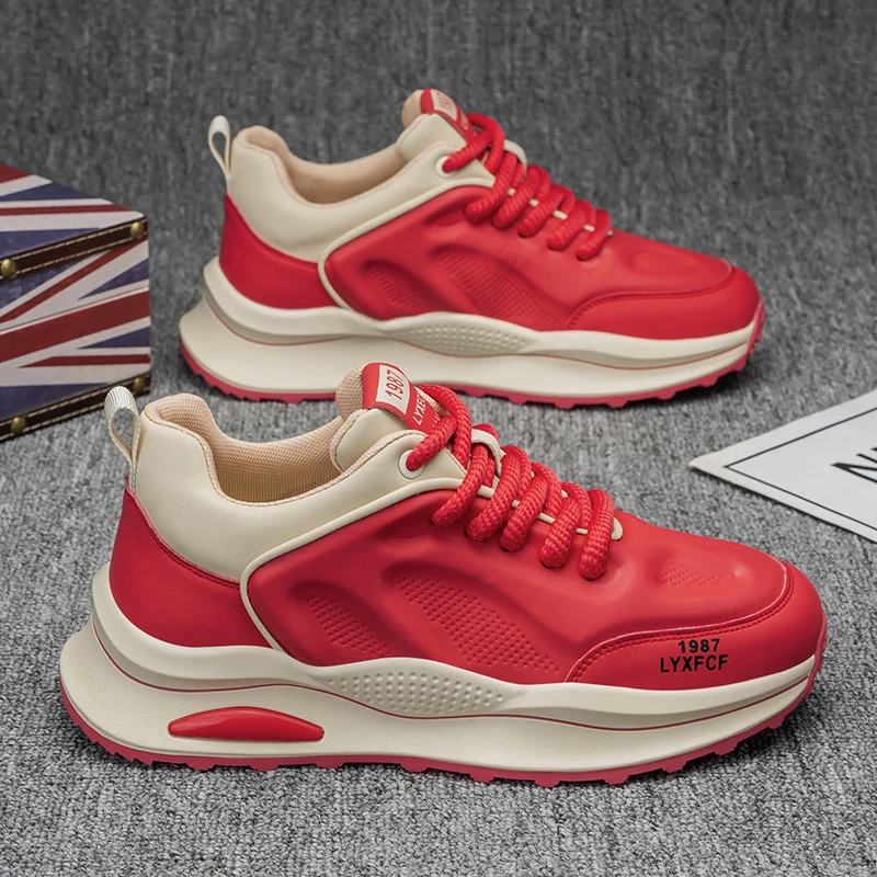 阿甘男鞋2025新款春季舒适软底旅游运动鞋男青少年潮流百搭老爹鞋