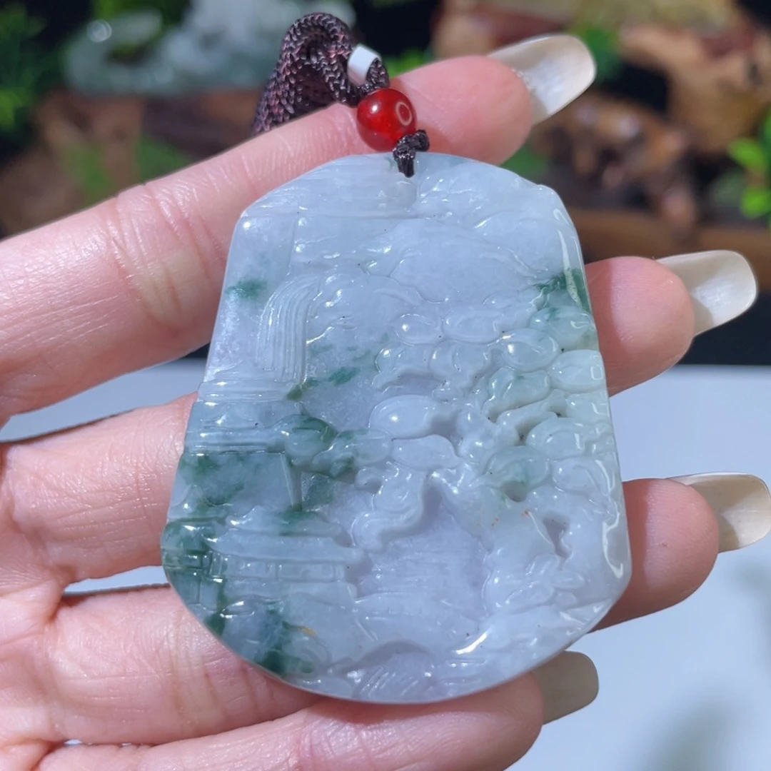 翡翠颈饰未镶嵌翡翠