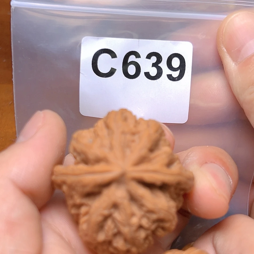 文玩核桃吊坠41➕大粗筋