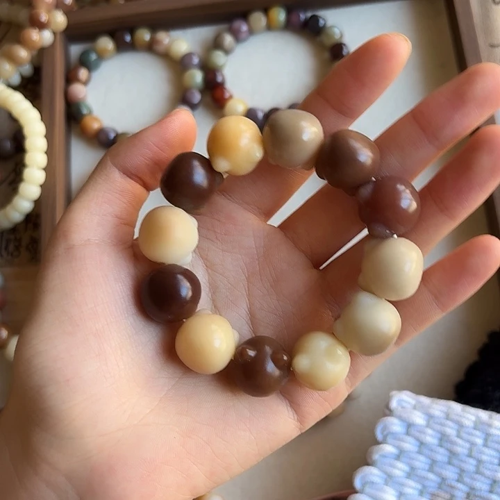 *****菩提根/象牙果手串卡18干磨猫头