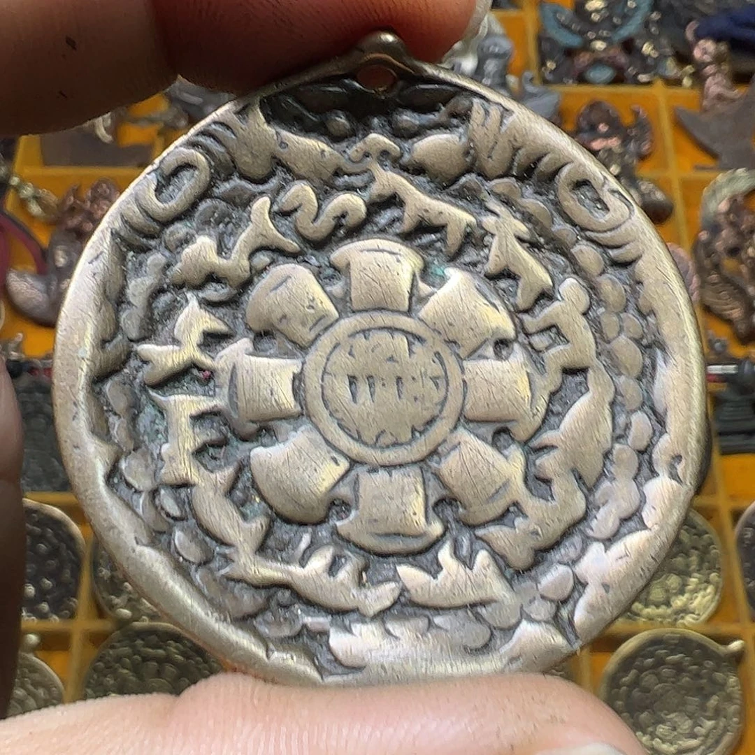 合金类啊哈哈真的好喜欢这个风格