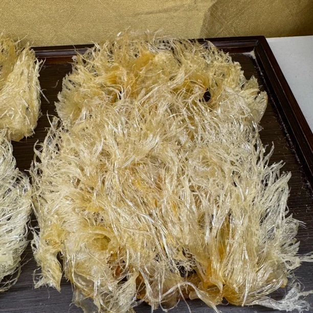 金 勾 大 刺 花 老翅 花胶 佛跳墙