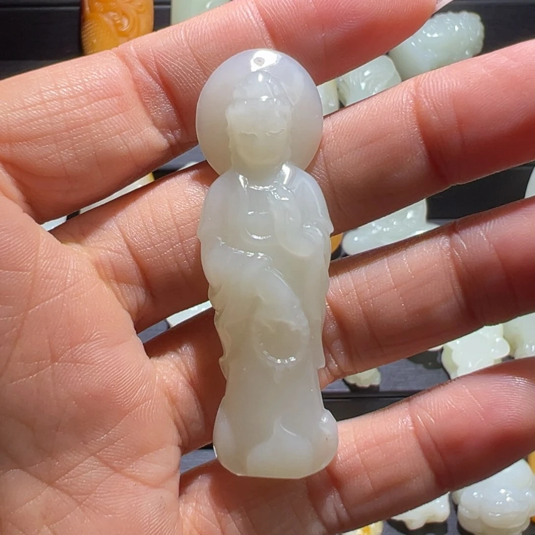 颈饰未镶嵌和田玉向****