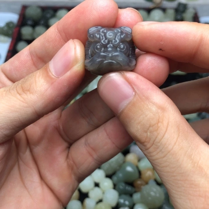 【闪购商品】和田玉未镶嵌颈饰