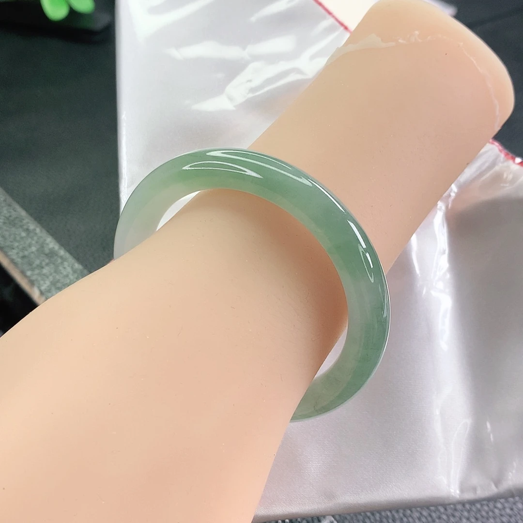 未镶嵌手镯翡翠52.5圈