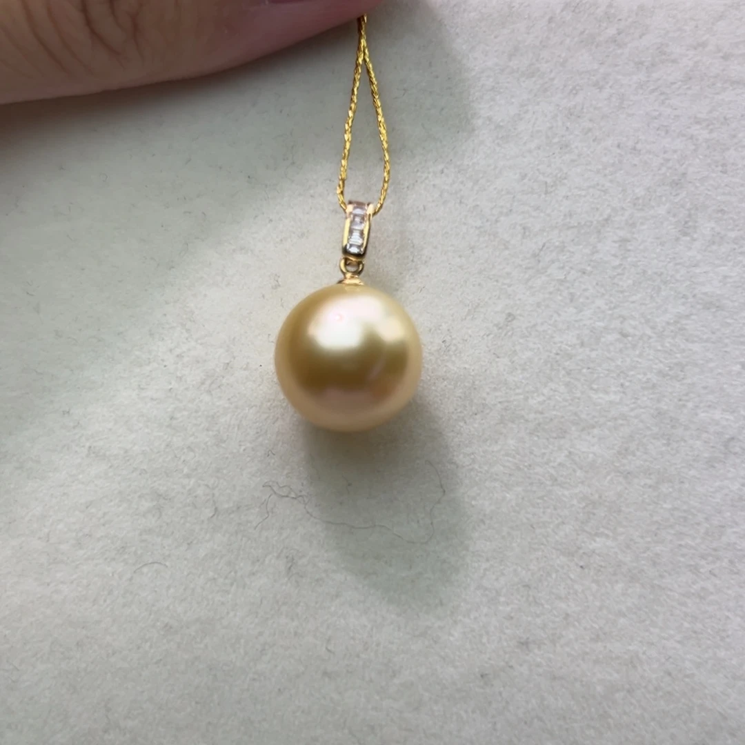 18K金镶嵌吊坠(不含链)海水珍珠12.5mm海水金珠吊坠
