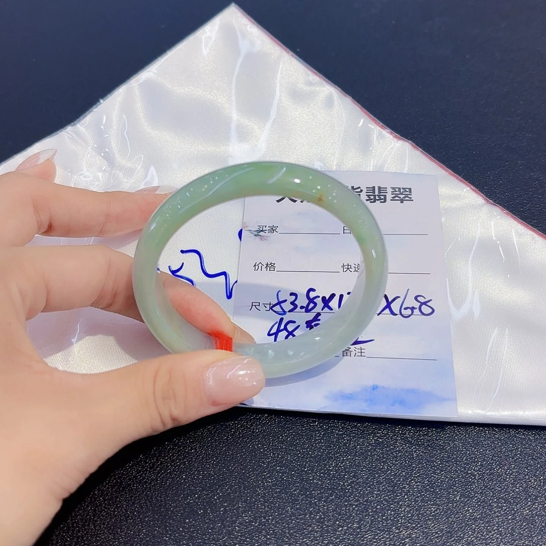 翡翠未镶嵌手镯翡翠手镯