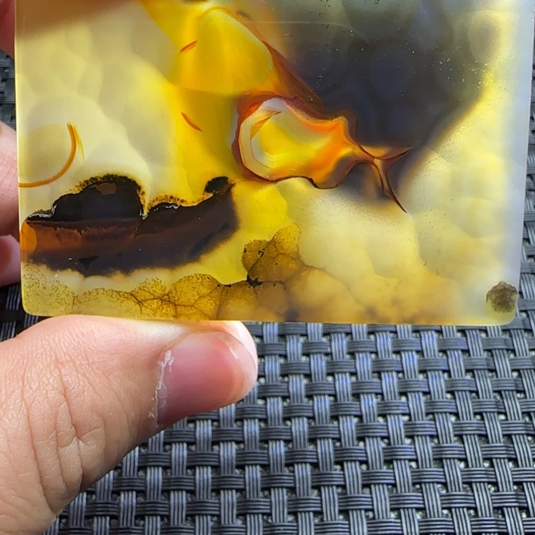 玛瑙/玉髓颈饰未镶嵌丝**缘