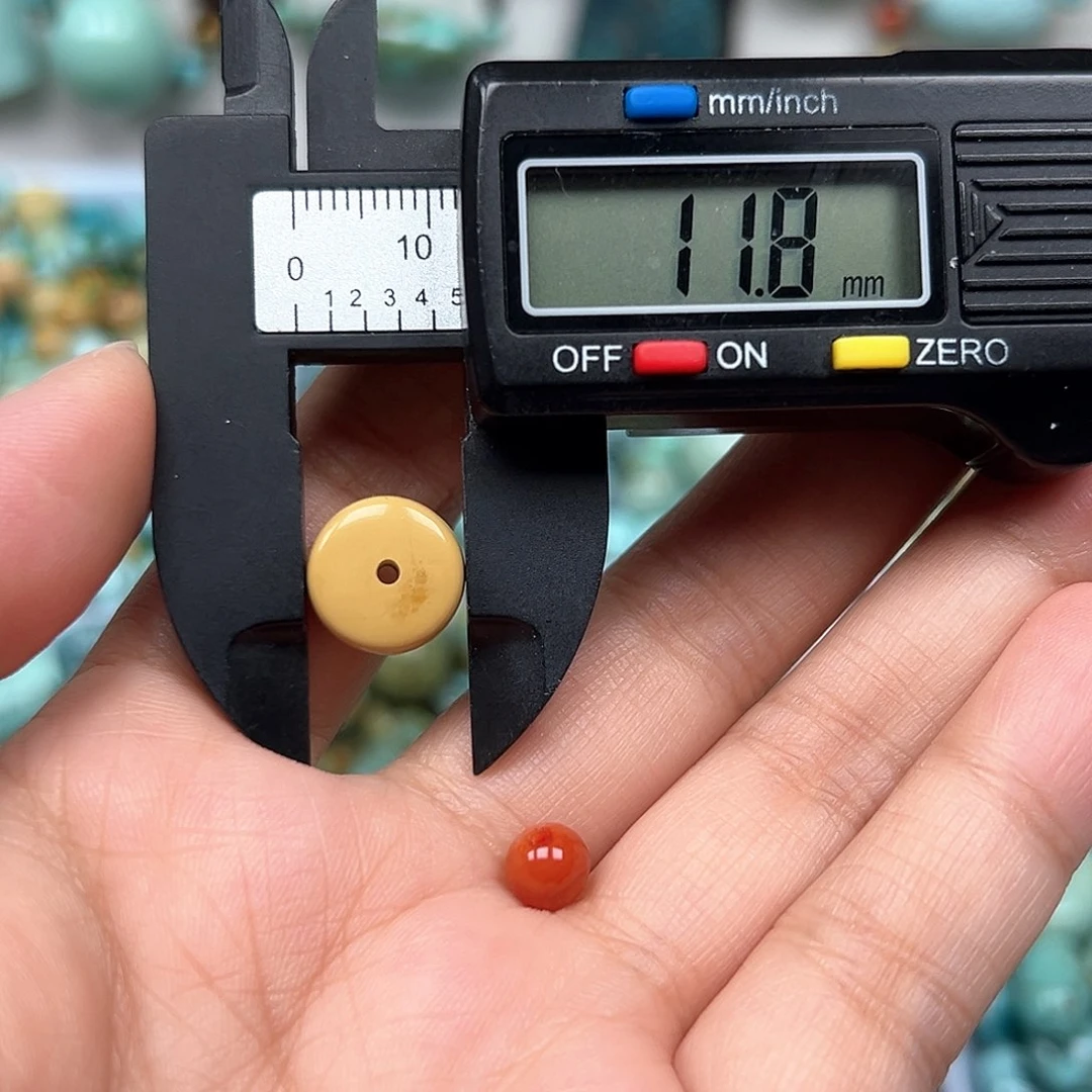 南红玛瑙未镶嵌珠宝奇石