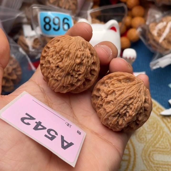 文玩核桃把件核桃