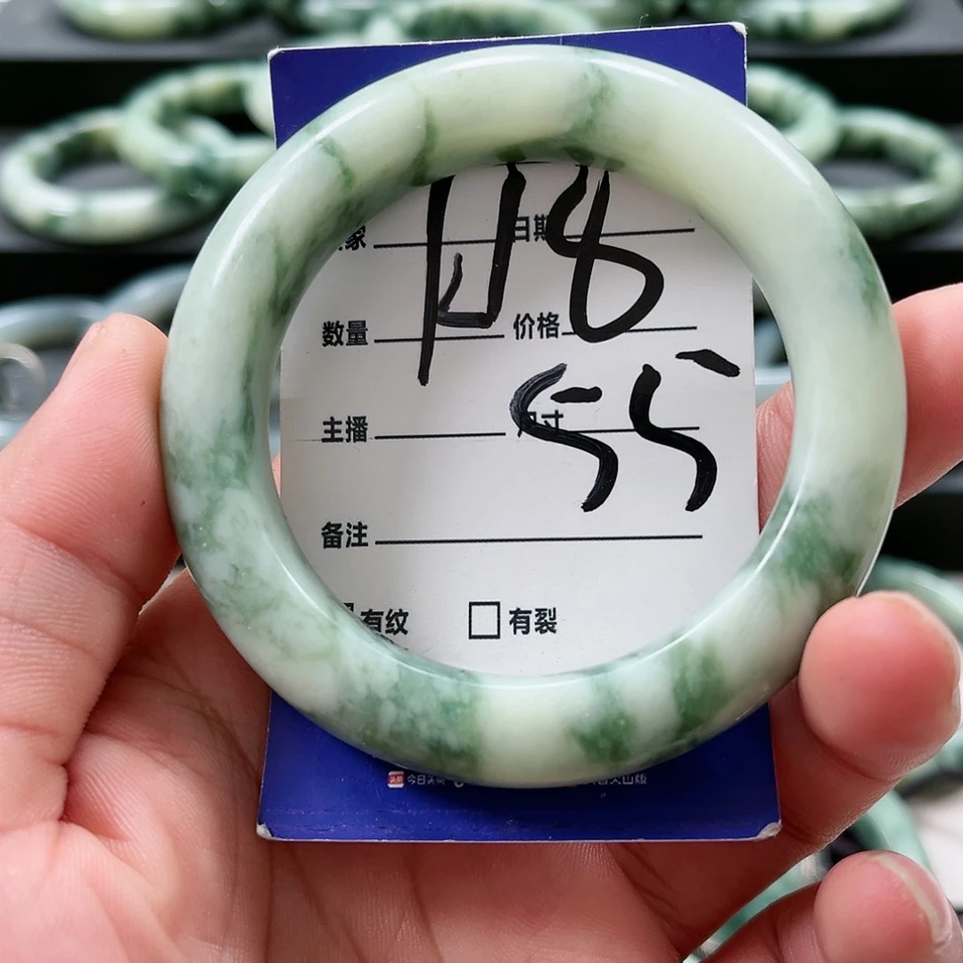 【闪购商品】未镶嵌透闪石-蛇纹石玉手镯