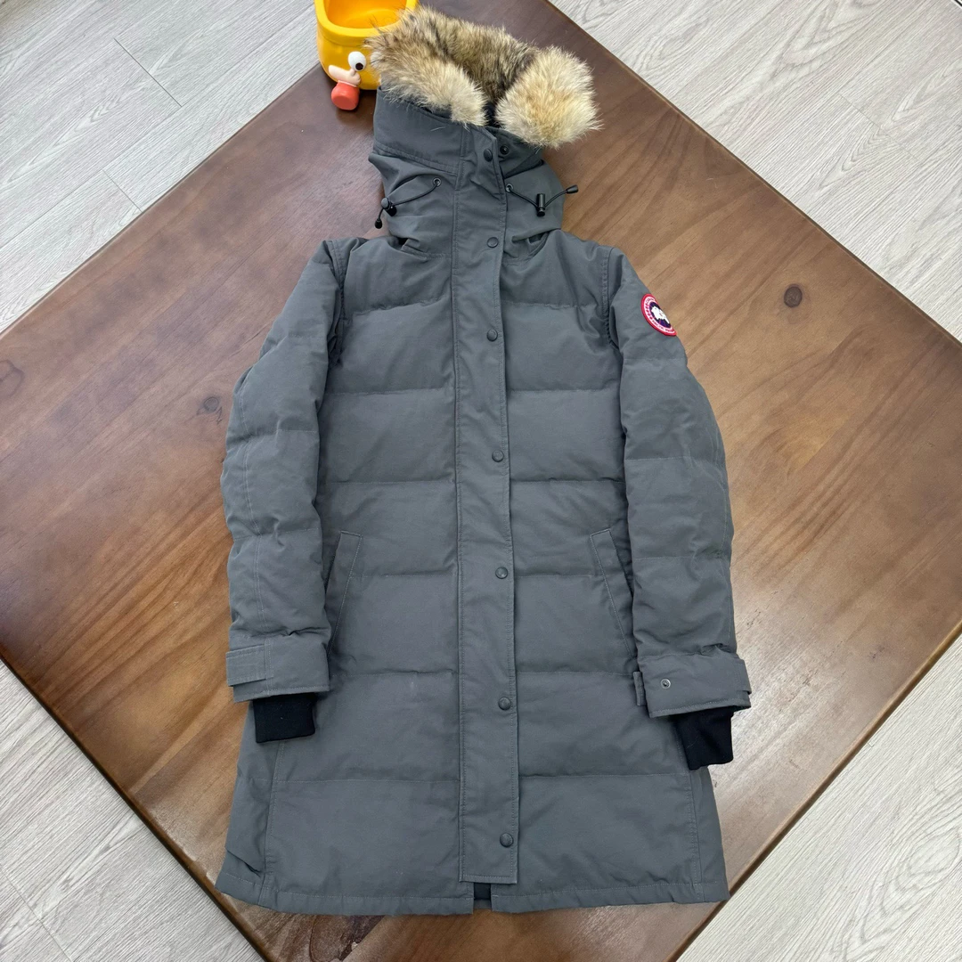 95新 CANADA GOOSE M码长款羽绒服 石墨灰二手YI1236