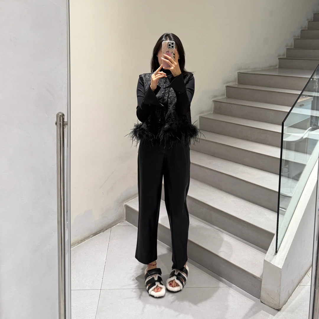 中高腰休闲烟管皮裤